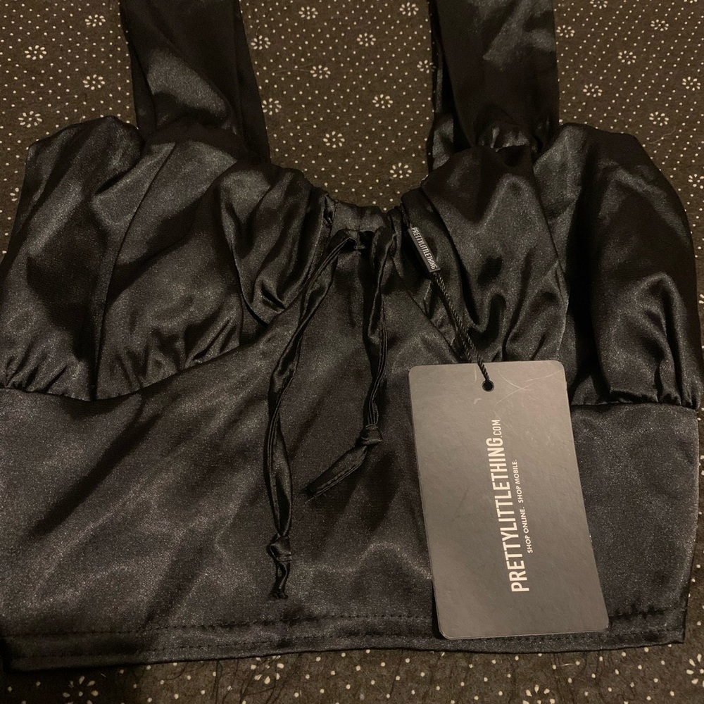 PrettyLittleThing Black Satin Zip-Up Top